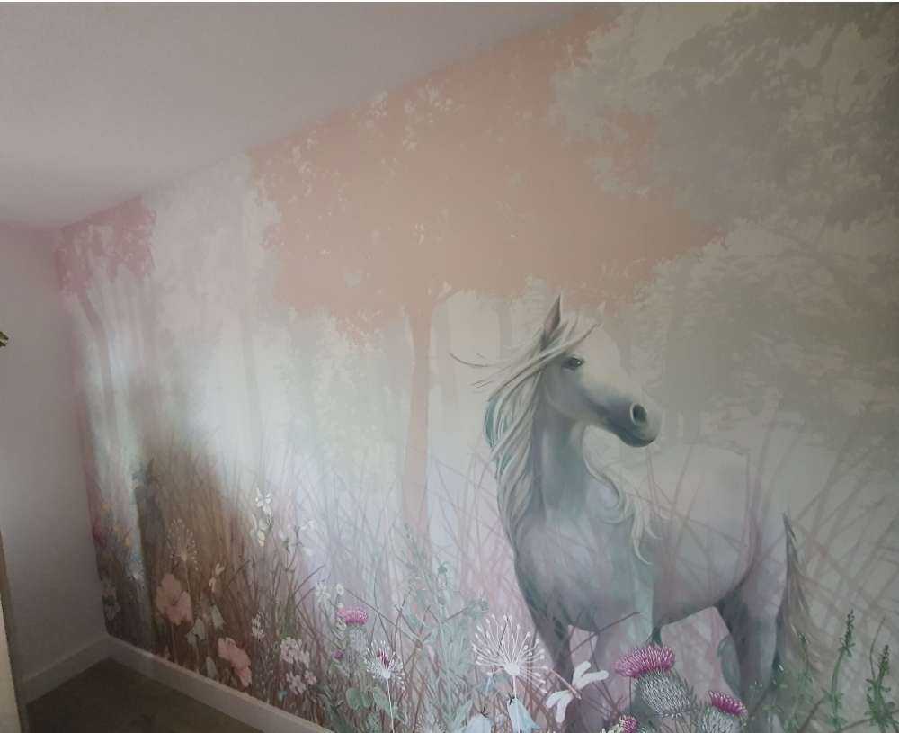 Blauw en roze bos