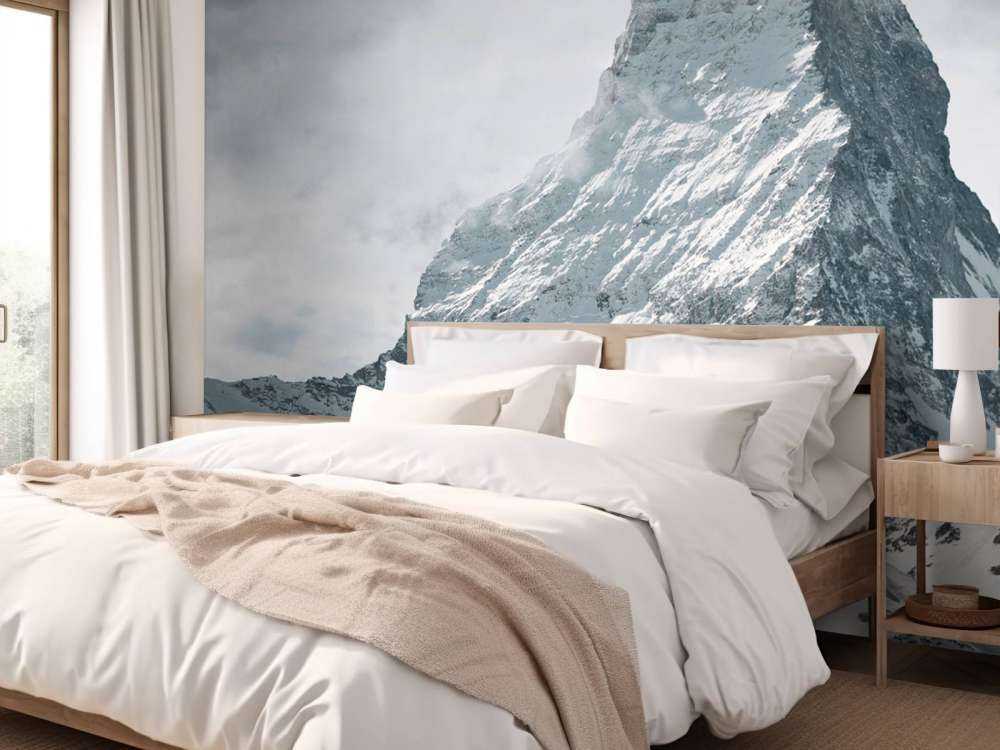 Puntige bergtop
